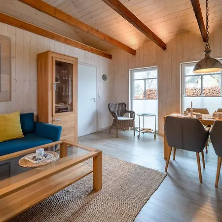 Stilvolles Kapteins Mit Kamin - Momme Apartment Nordstrand