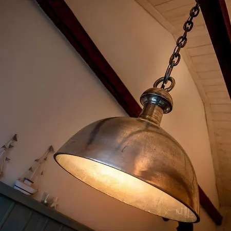 Stilvolles Kapteins Mit Kamin - Momme